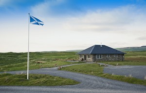 Golf House Exterior w Scottish Flag
