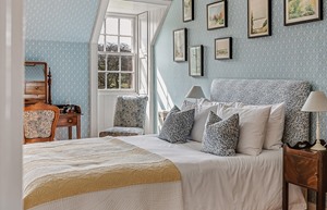 Birkhill_Castle_Bedroom_5