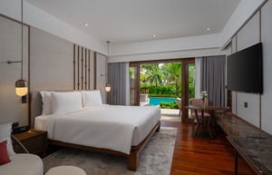 Anantara_Resort_Deluxe_Pool_Access_2-(1)