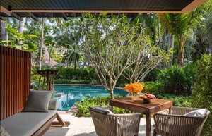 Anantara Hua Hin_Deluxe Pool Access Room_Terrace 01