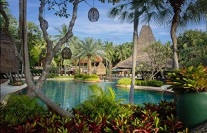 Hua_Hin_Main_Pool_Wide_0730-(1)