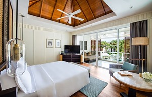 Intercontinental_Hotel_Hua_Hin_Premium_Pool_View_Room_1