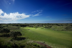 Hillside_15th_hole