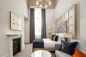 The_Municipal_Hotel_Executive_suite-1