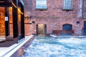 Hope_Street_Hotel_SPA_courtyard_vitality_pool