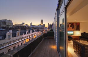Hard_Days_Night_Hotel_John_Lennon_Suite_Balcony