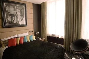 Hard_Days_Night_Luxury_Room
