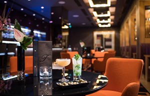 fitz belfast bar cocktail