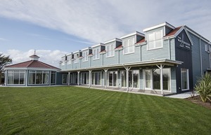 Waterside Hotel 10 