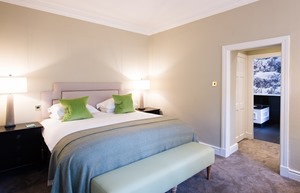 townhouse suite 44611294512 o