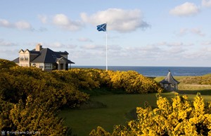 Kingsbarns clubhouse gorse